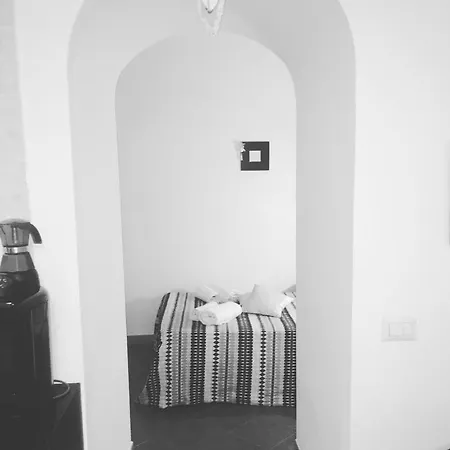 La Grotta Di Partenope Naples