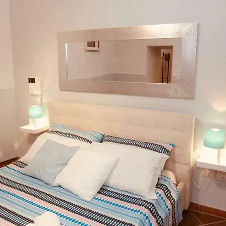 La Grotta Di Partenope Apartment